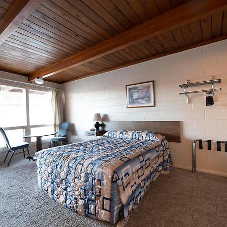 Cedar Inn McCook Kültér fotó