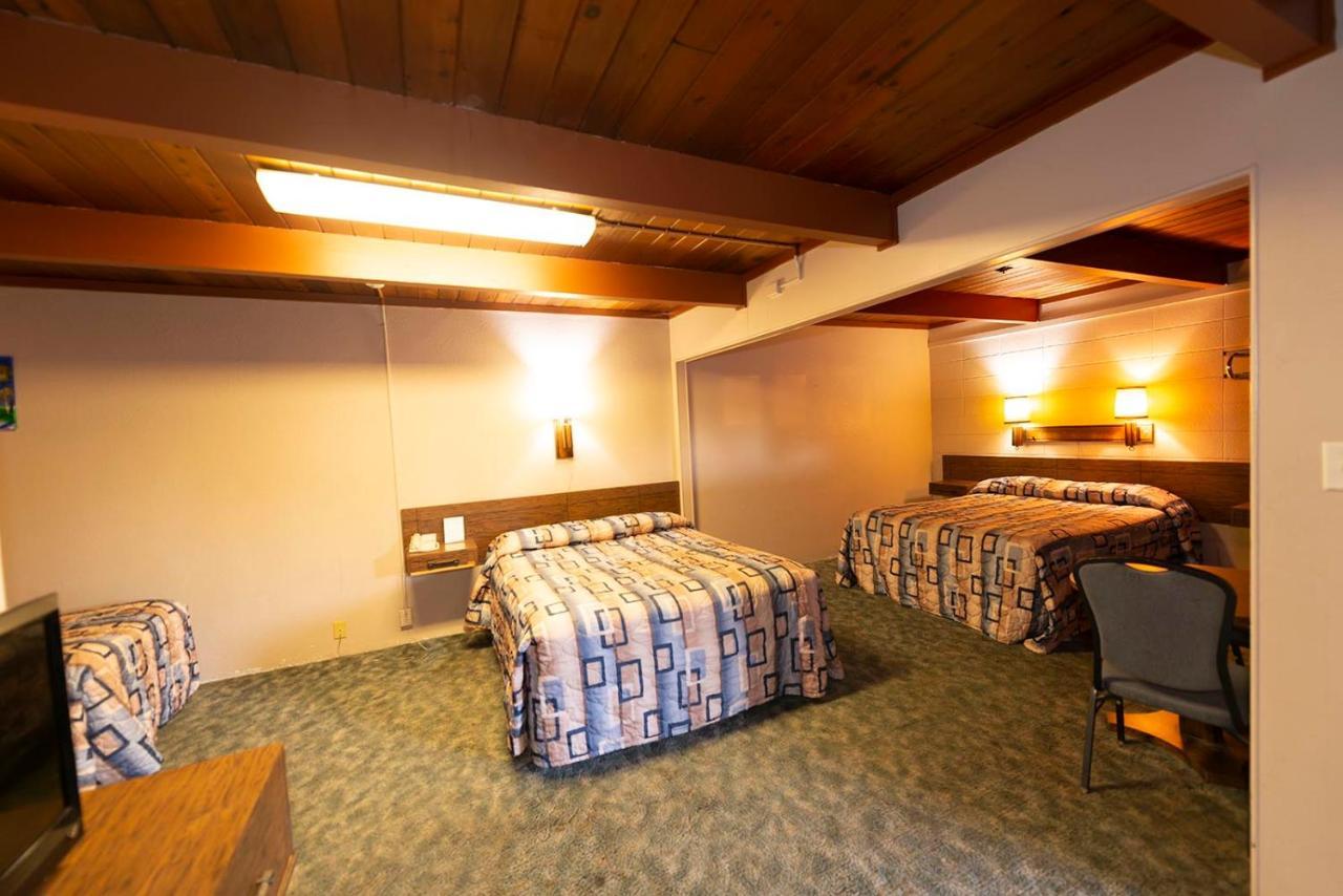 Cedar Inn McCook Kültér fotó