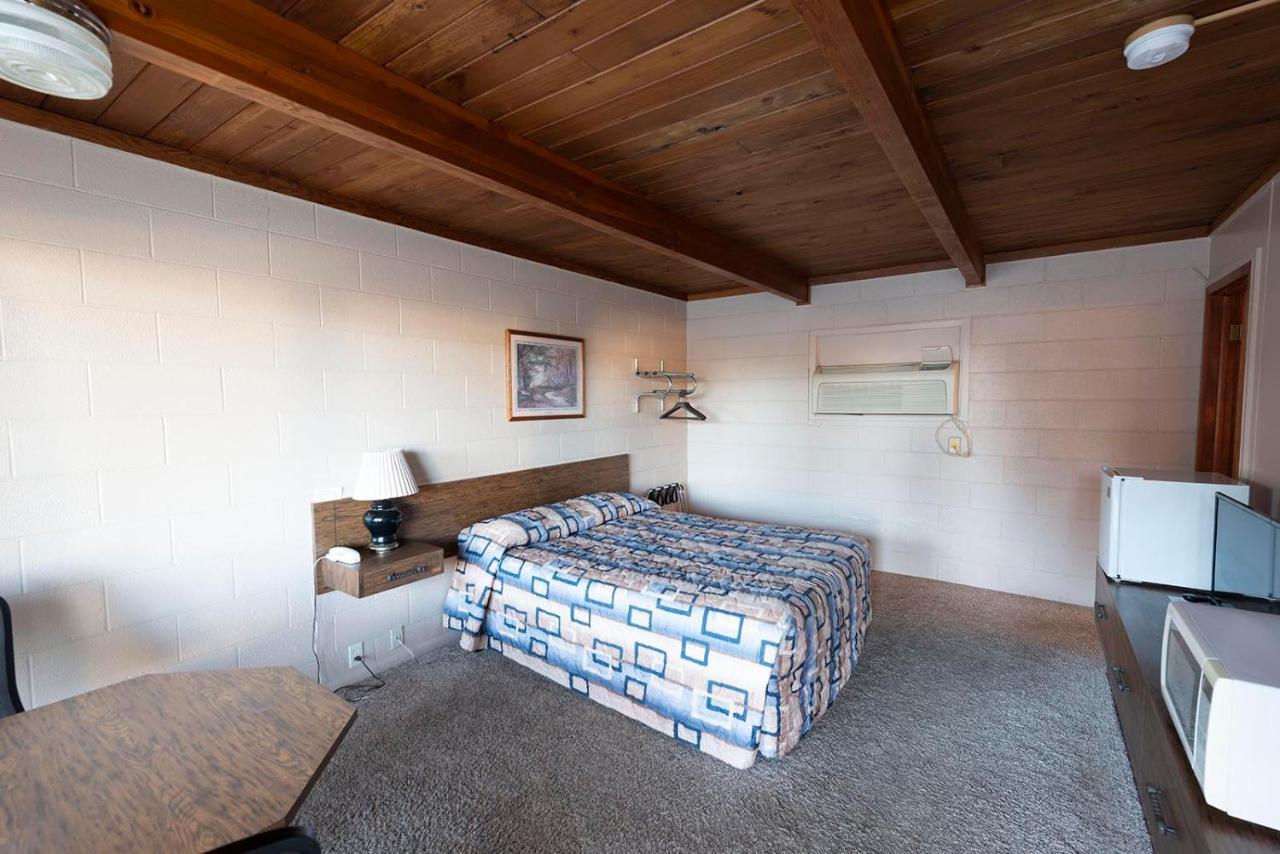Cedar Inn McCook Kültér fotó