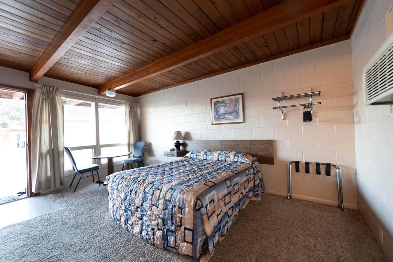 Cedar Inn McCook Kültér fotó