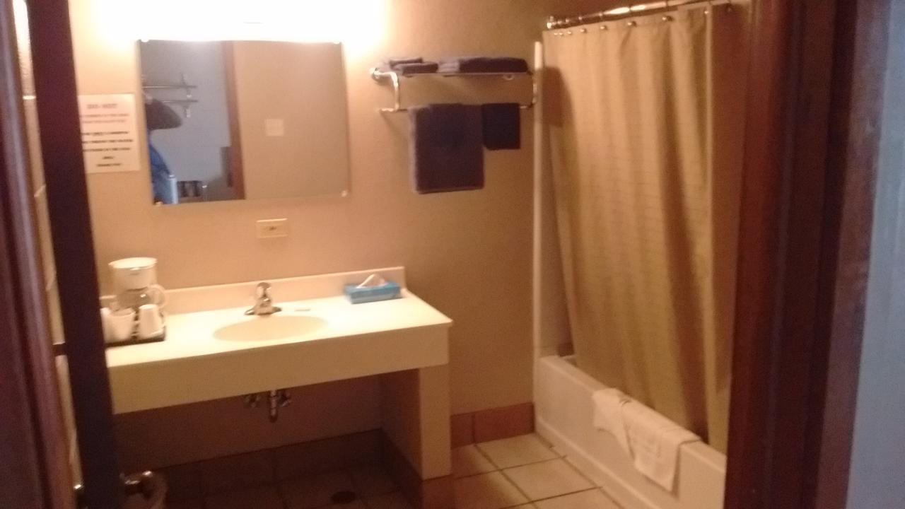Cedar Inn McCook Kültér fotó